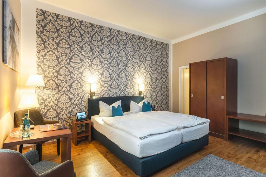 Pirnscher Hof - Hotel Garni Pirna Ngoại thất bức ảnh